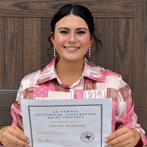 2025 scholarship winner - Farrah Wilkinson